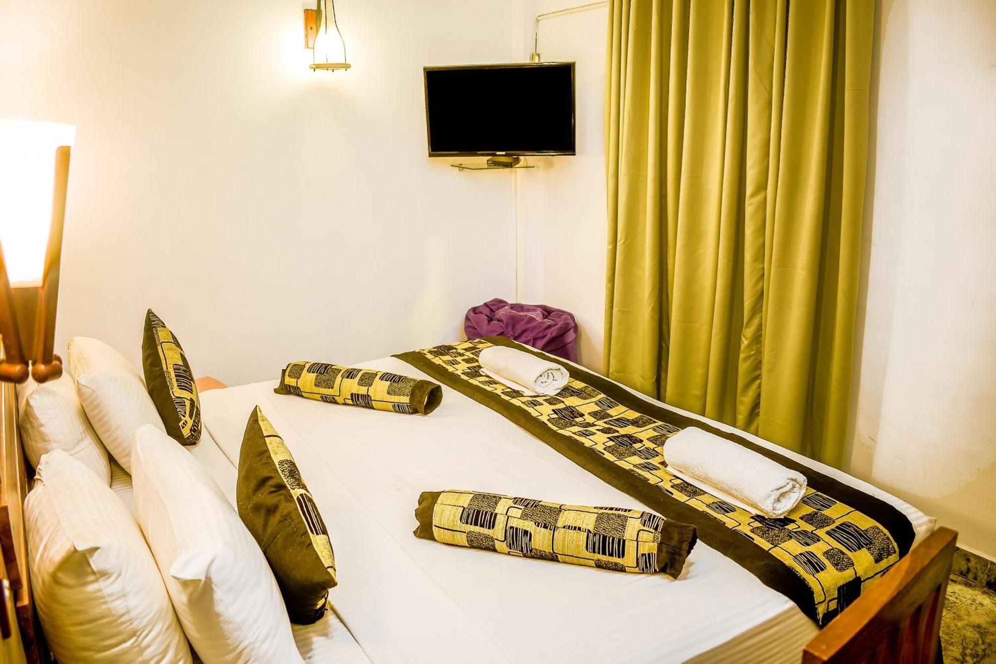 Sunray Hotel Kandy