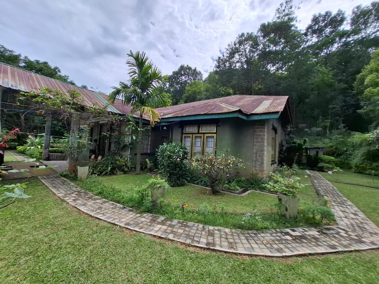 Rajagala Hunnasgiriya Lodge Kandy