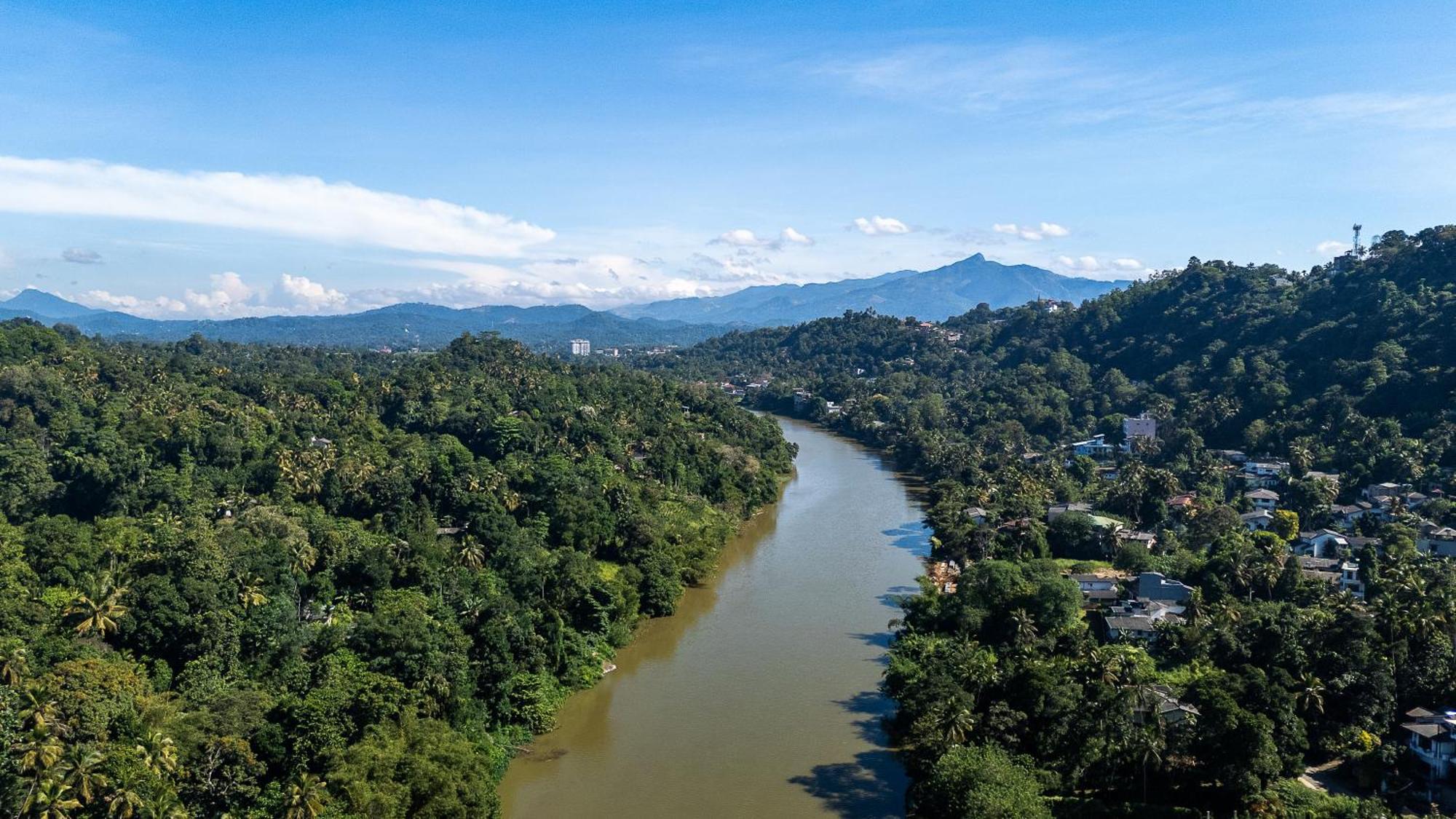 Riverdale 5* Kandy