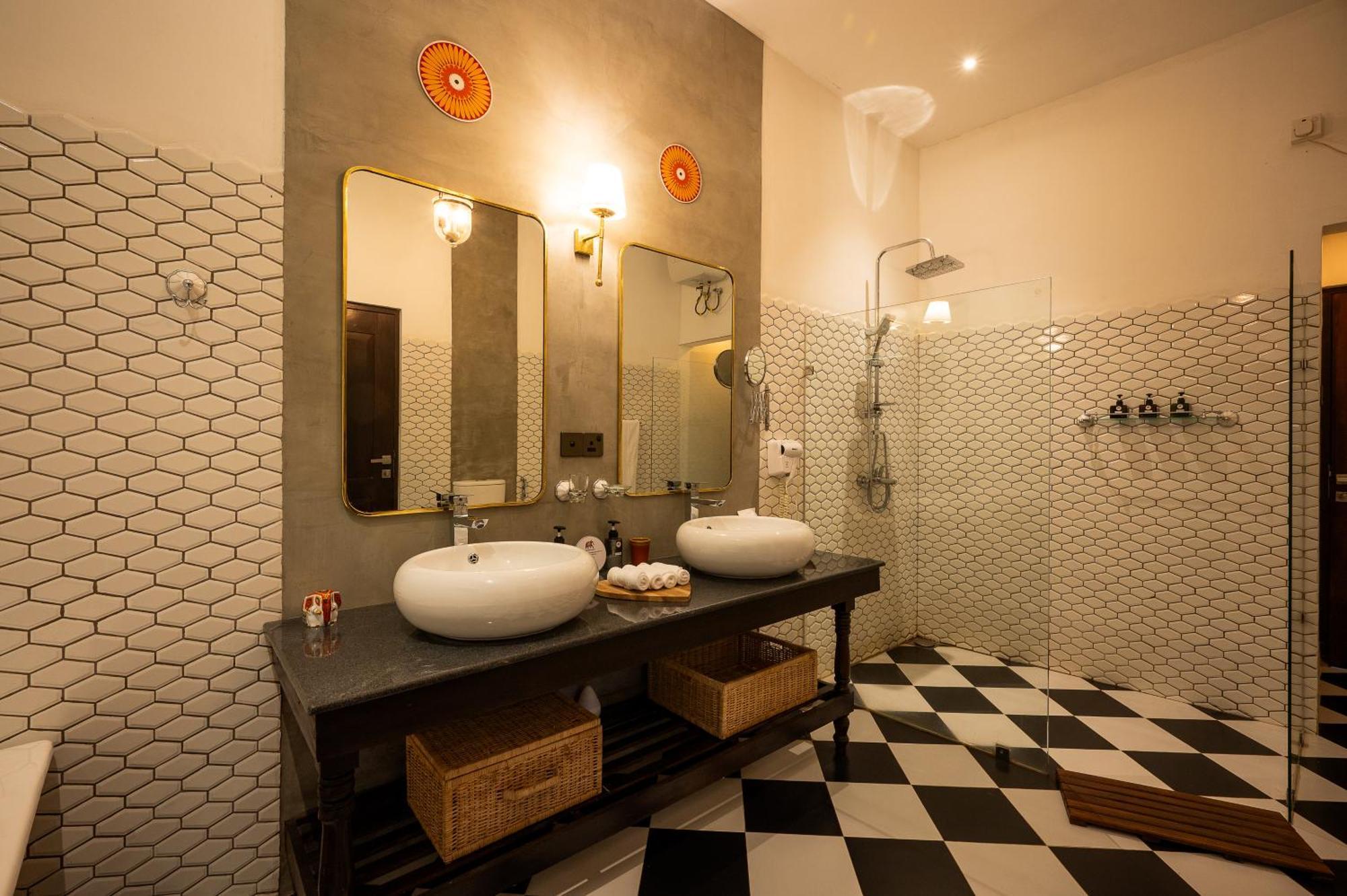 Hotel Riverdale 5*