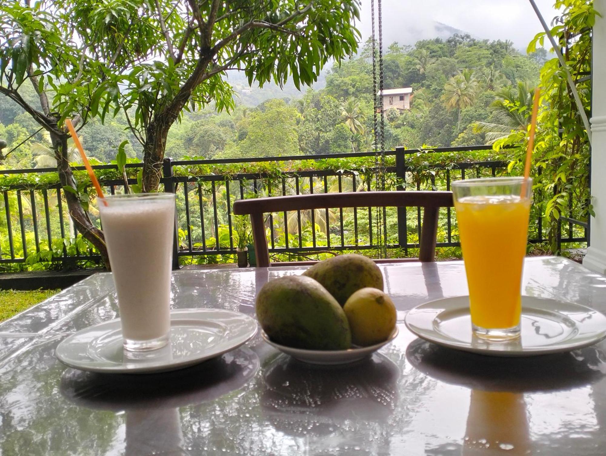 Jacks Lounge And Kandy
