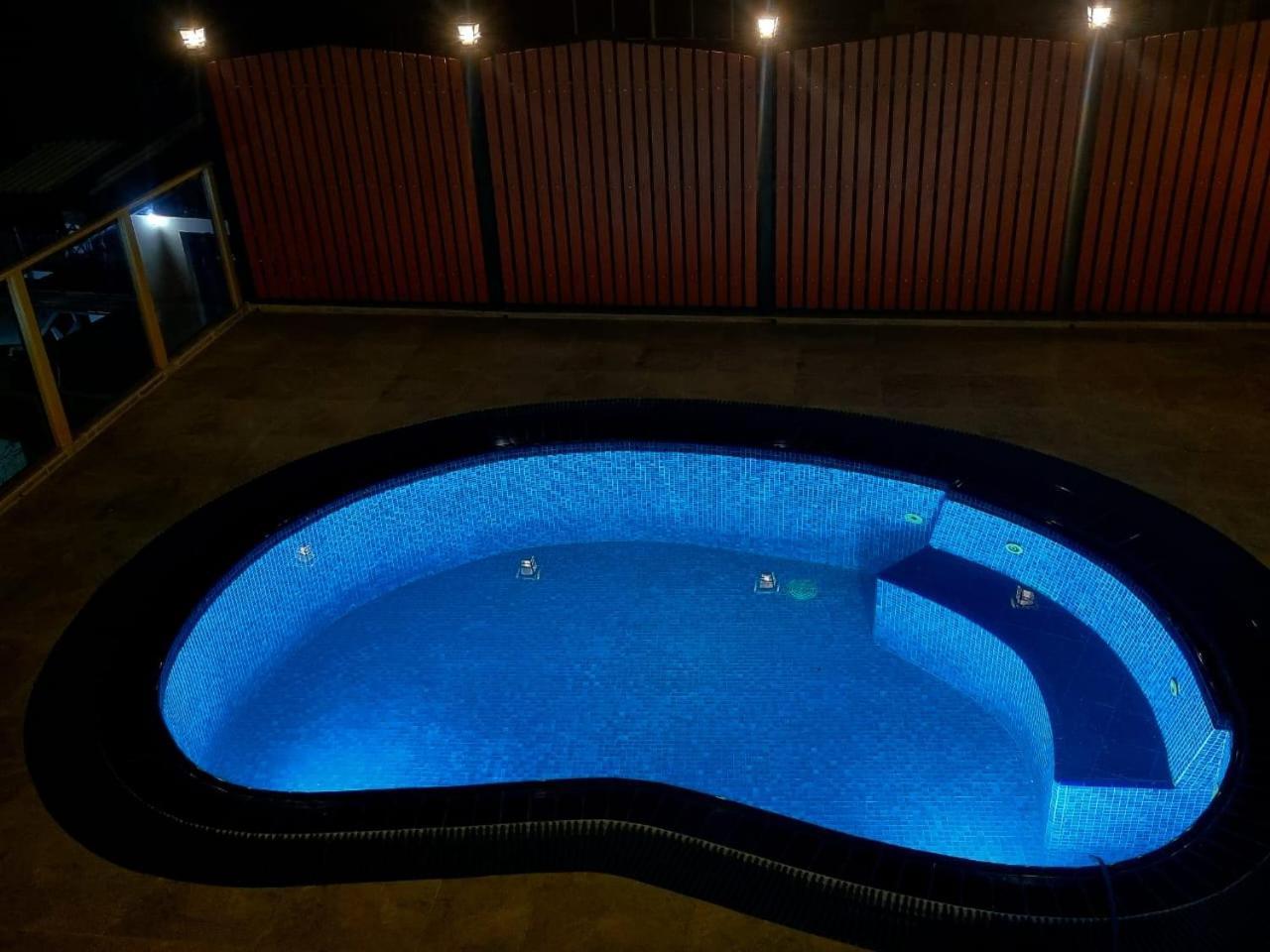 Manthra Leisure Hotel *