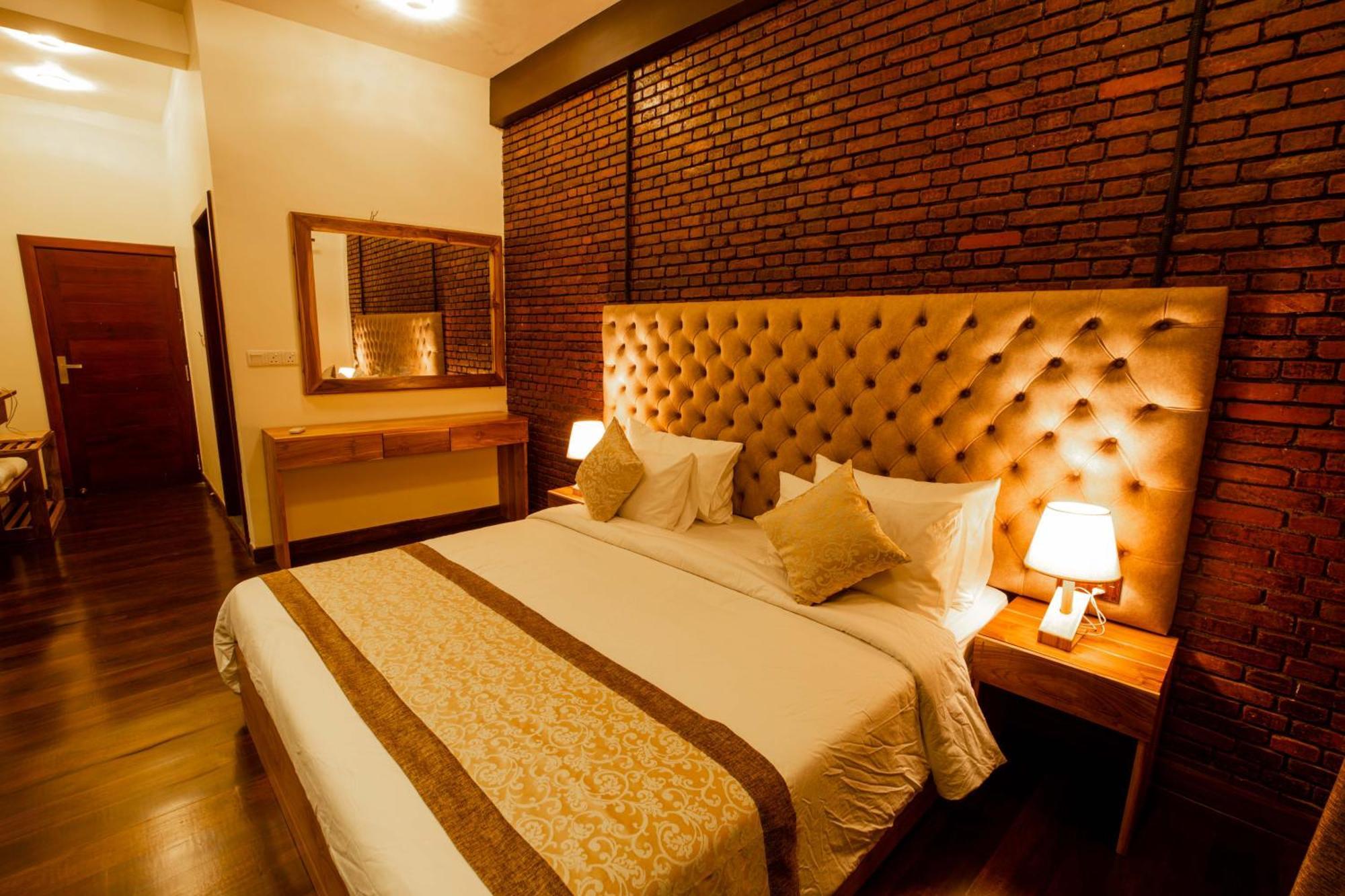 Hotel Manthra Leisure Kandy
