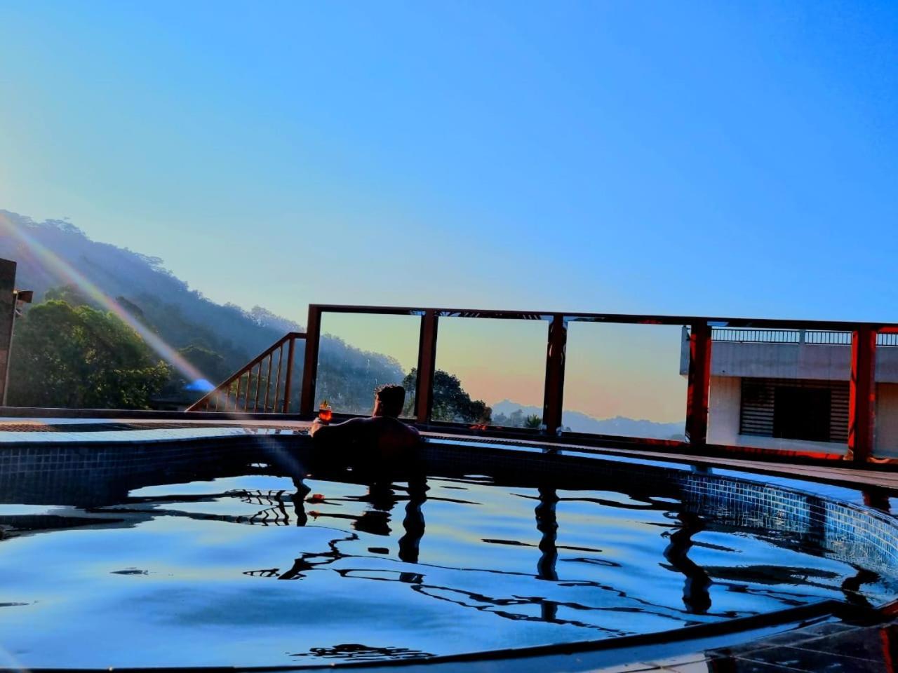 Manthra Leisure * Kandy