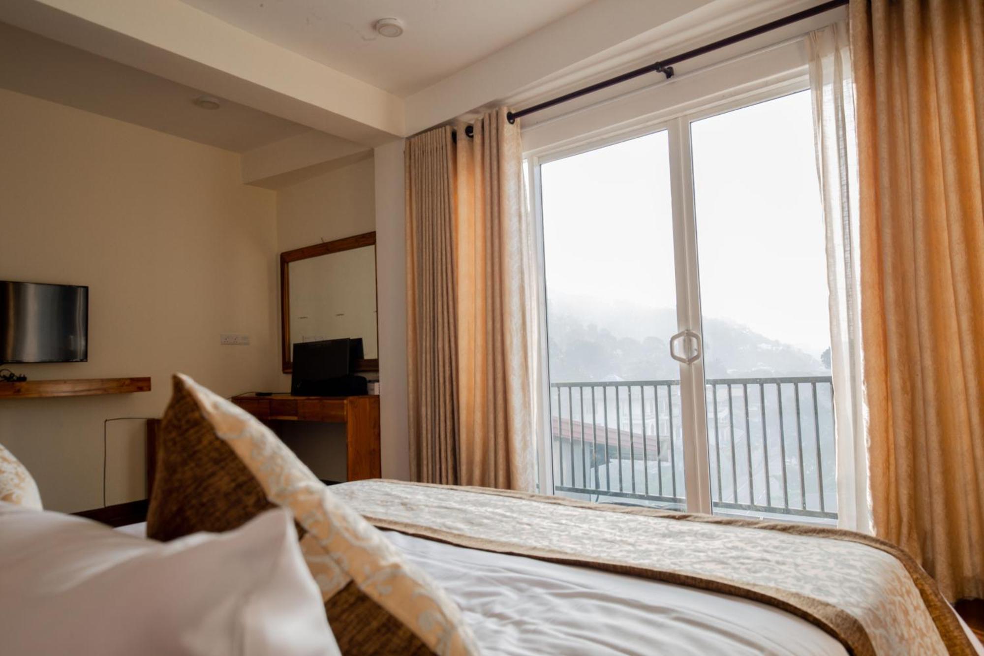 Manthra Leisure Hotel *