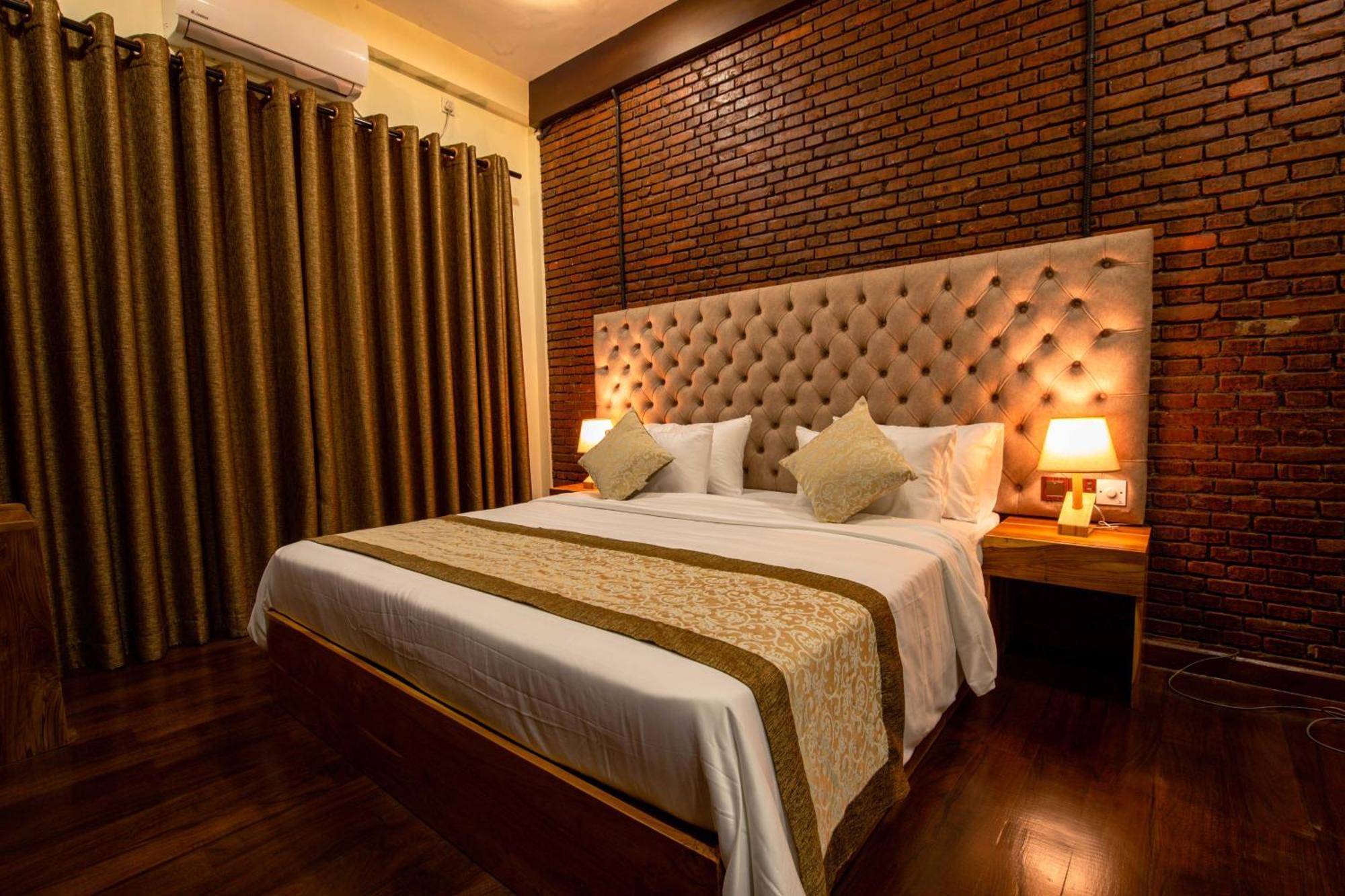 Hotel Manthra Leisure Kandy