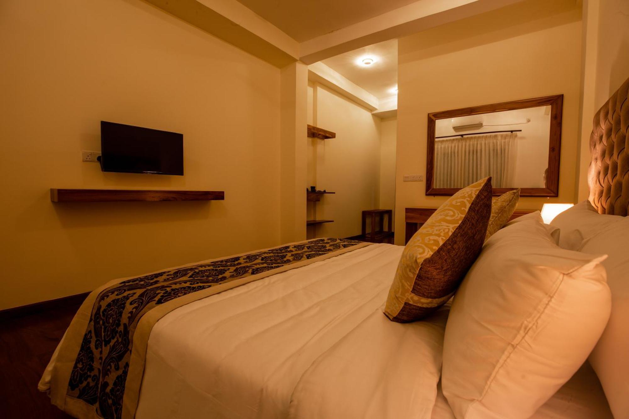 Hotel Manthra Leisure