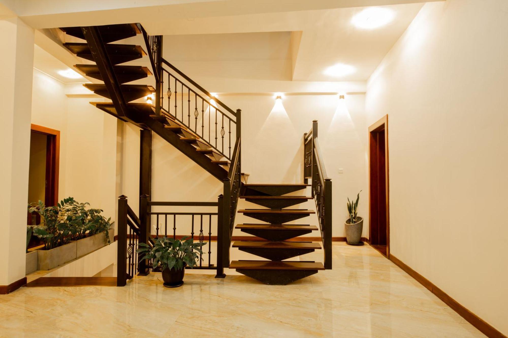 Manthra Leisure