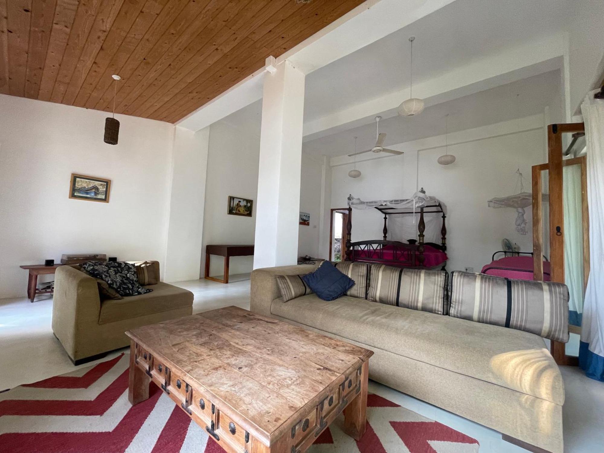 Mountbatten's Officers Mess * Kandy