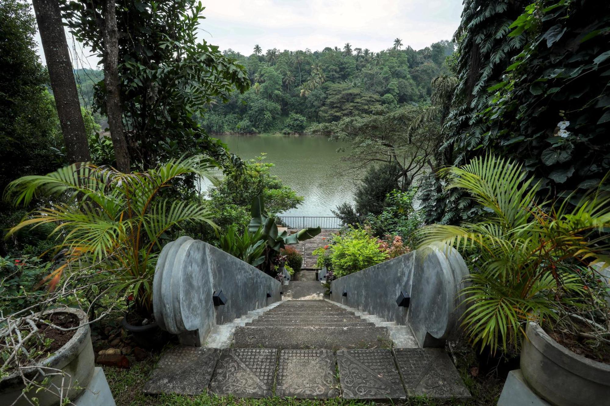 Resort Rivers Edge Nature