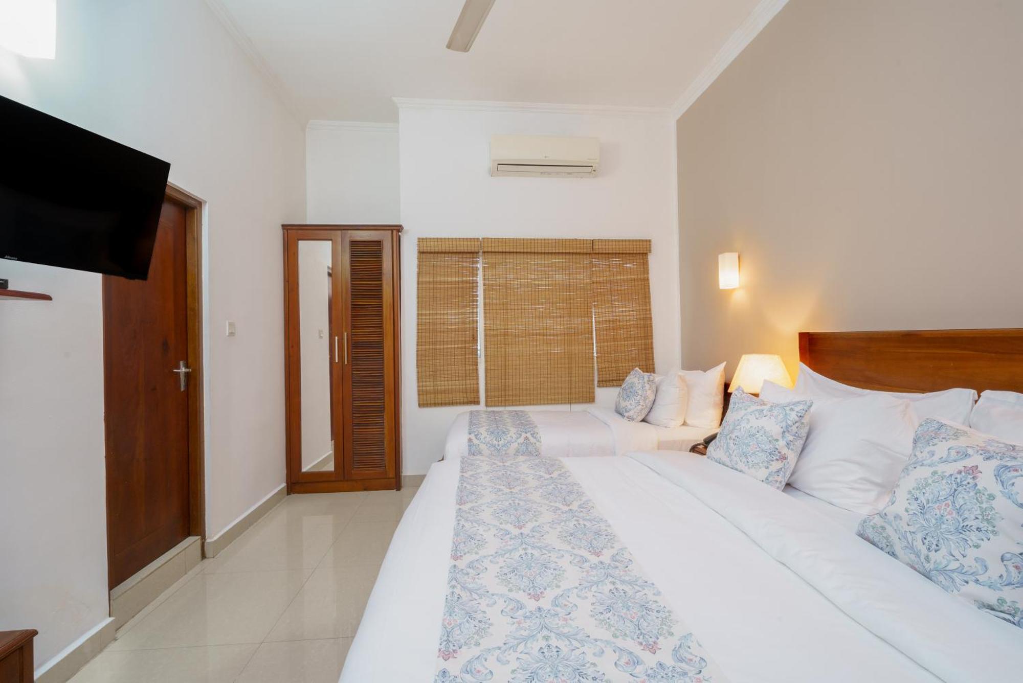 Travellers Nest Hotel