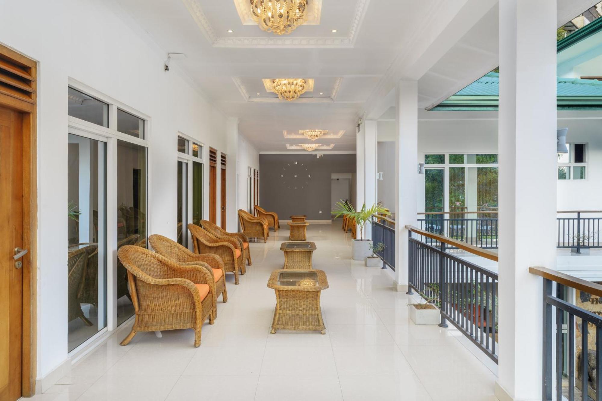 Travellers Nest 4* Kandy