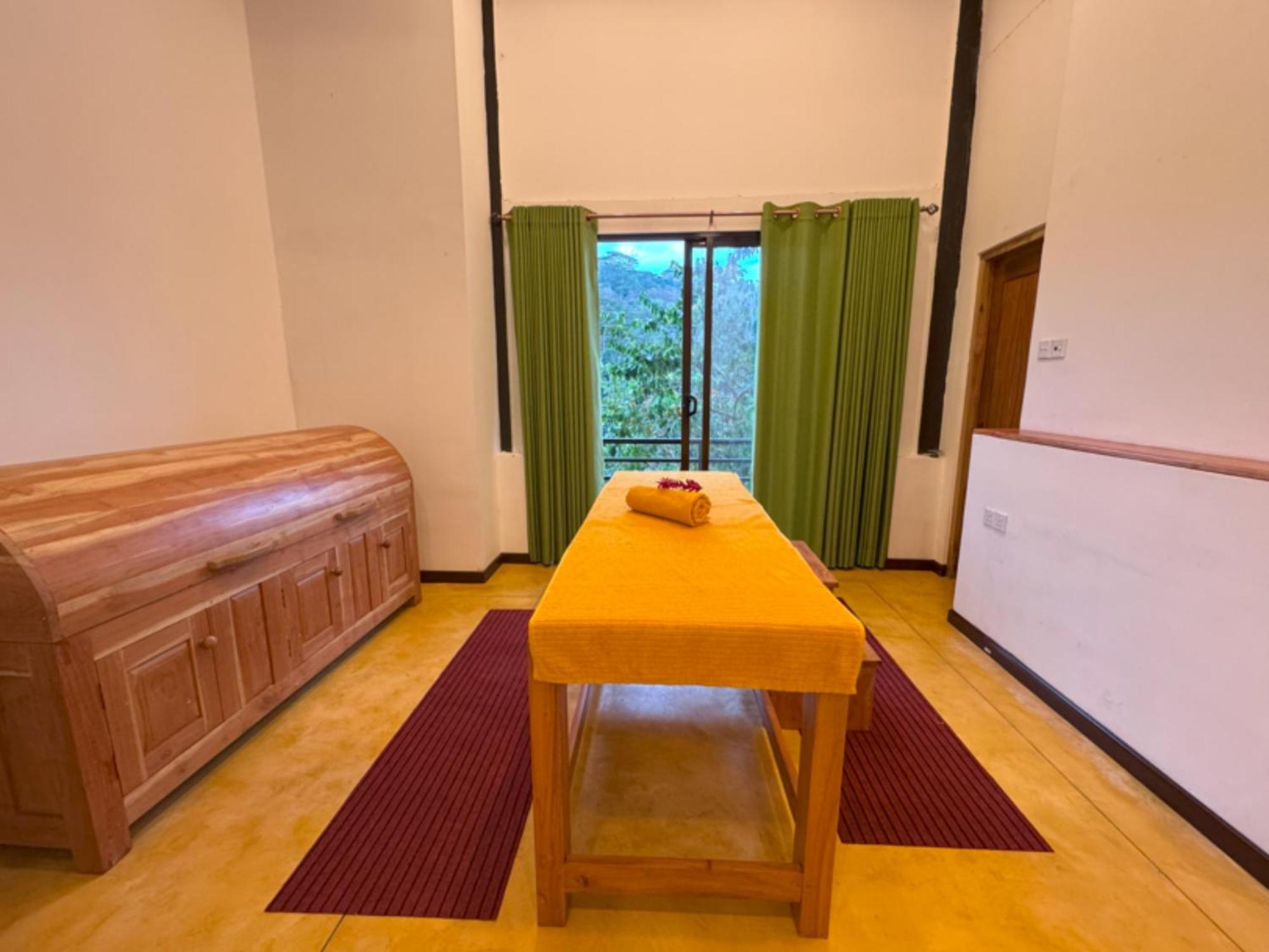 Aqua Dunhinda Villa & Nature Retreat