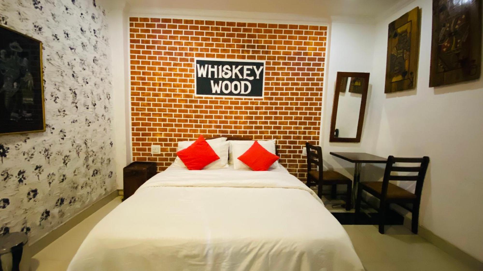 Hotel Oak Wood *