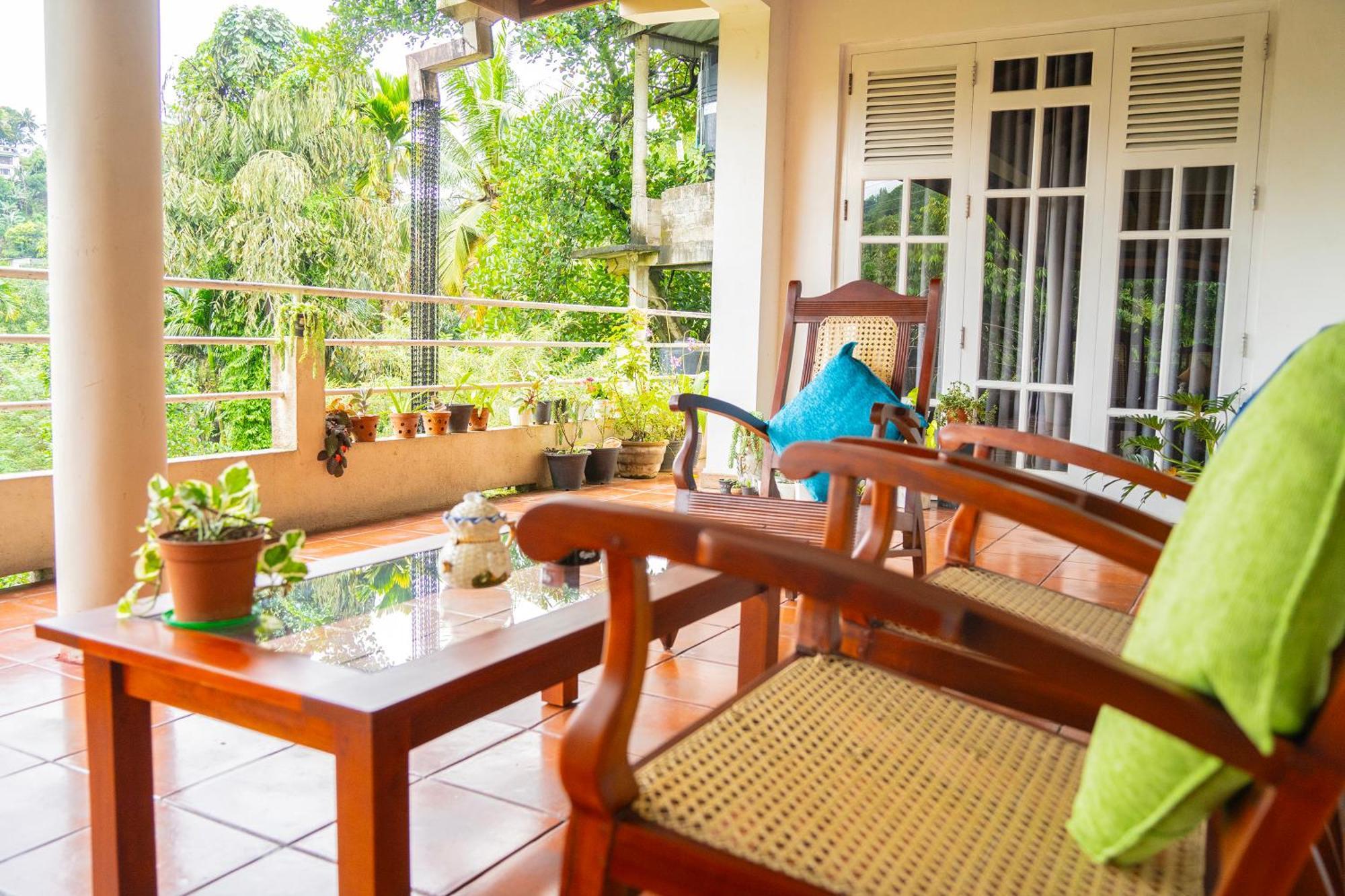 Deer Hill Rest Homestay