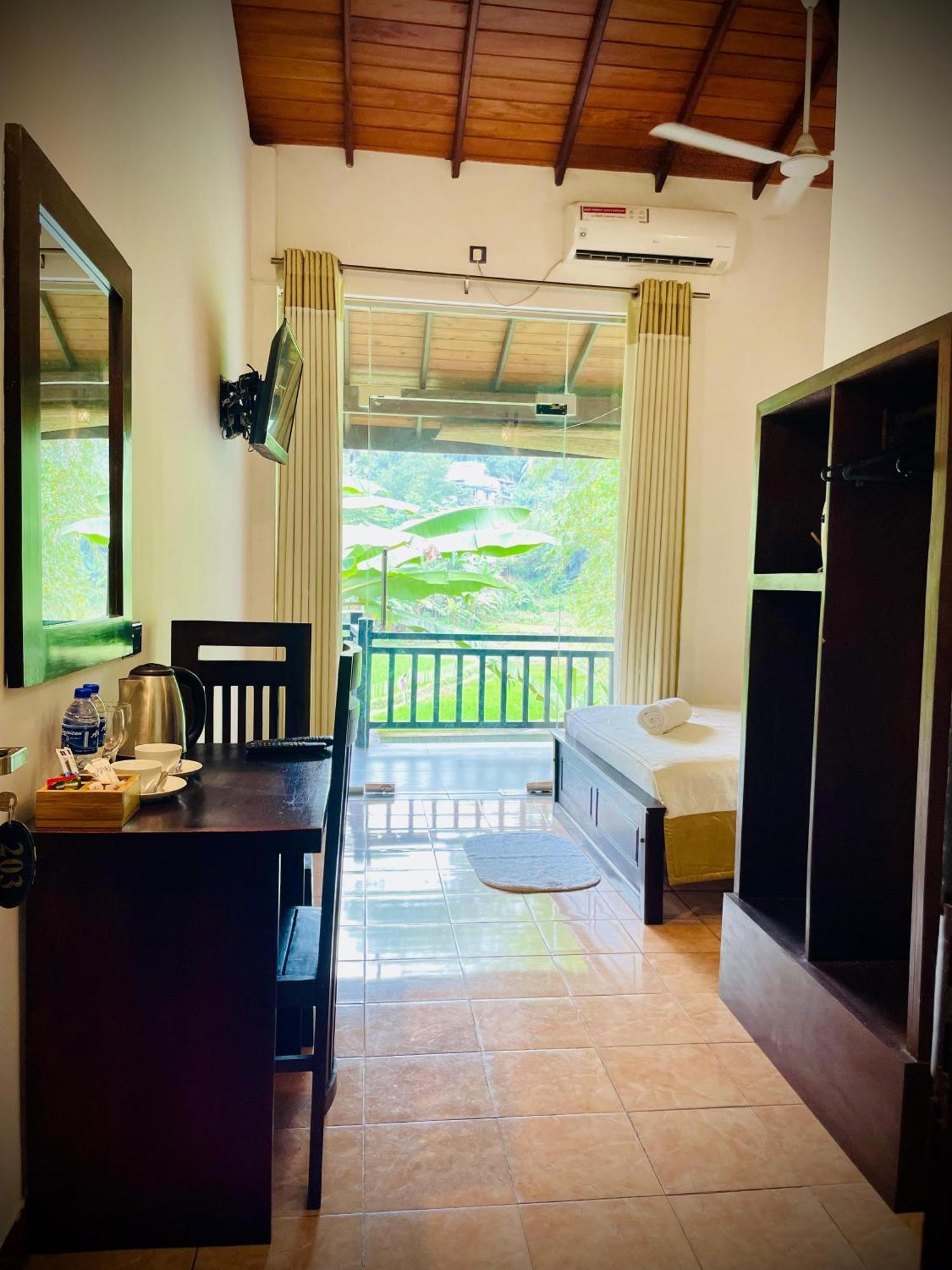 Grand Casa 3* Kandy