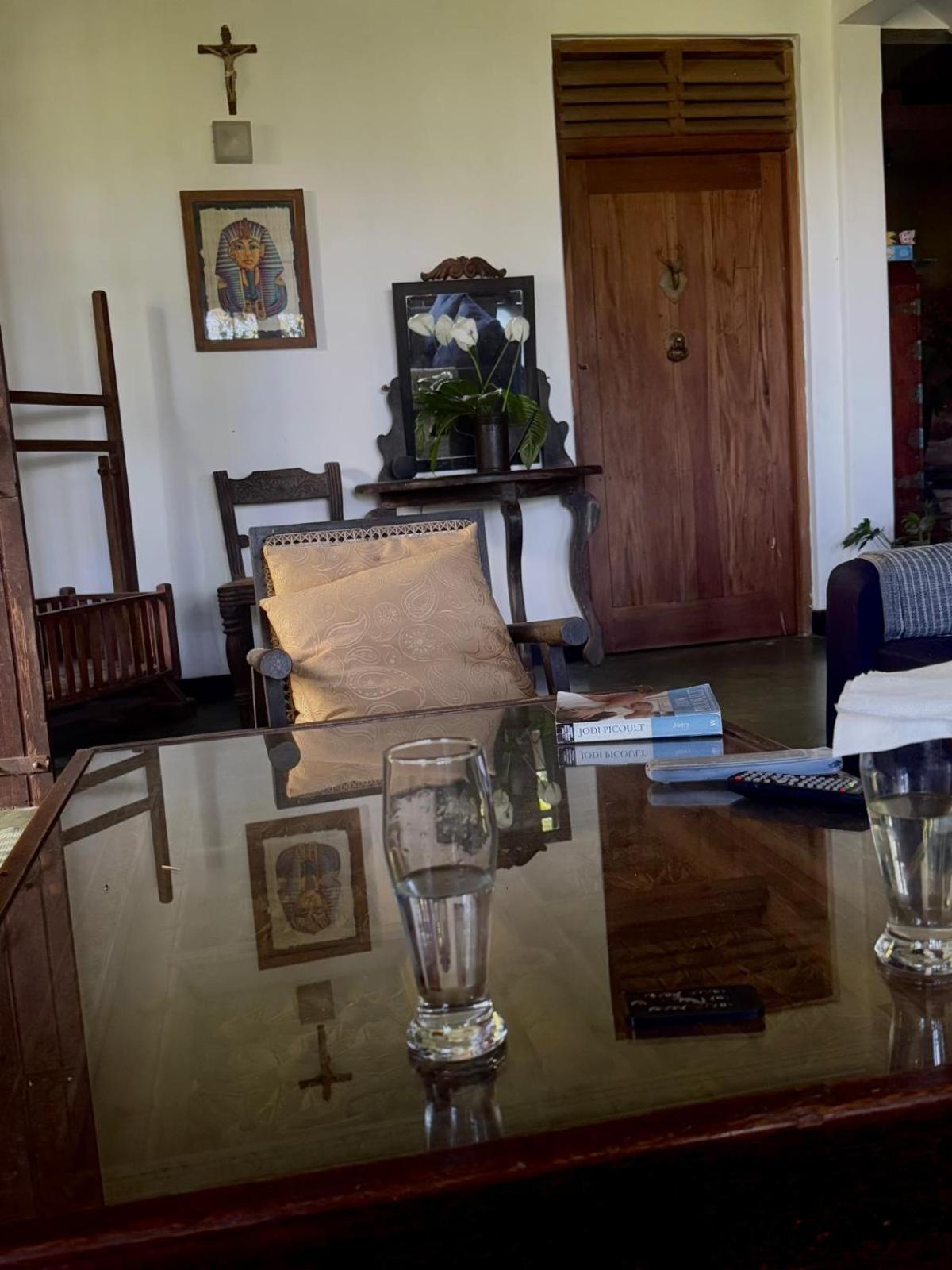 Pekoetrails Hantana Homestay *
