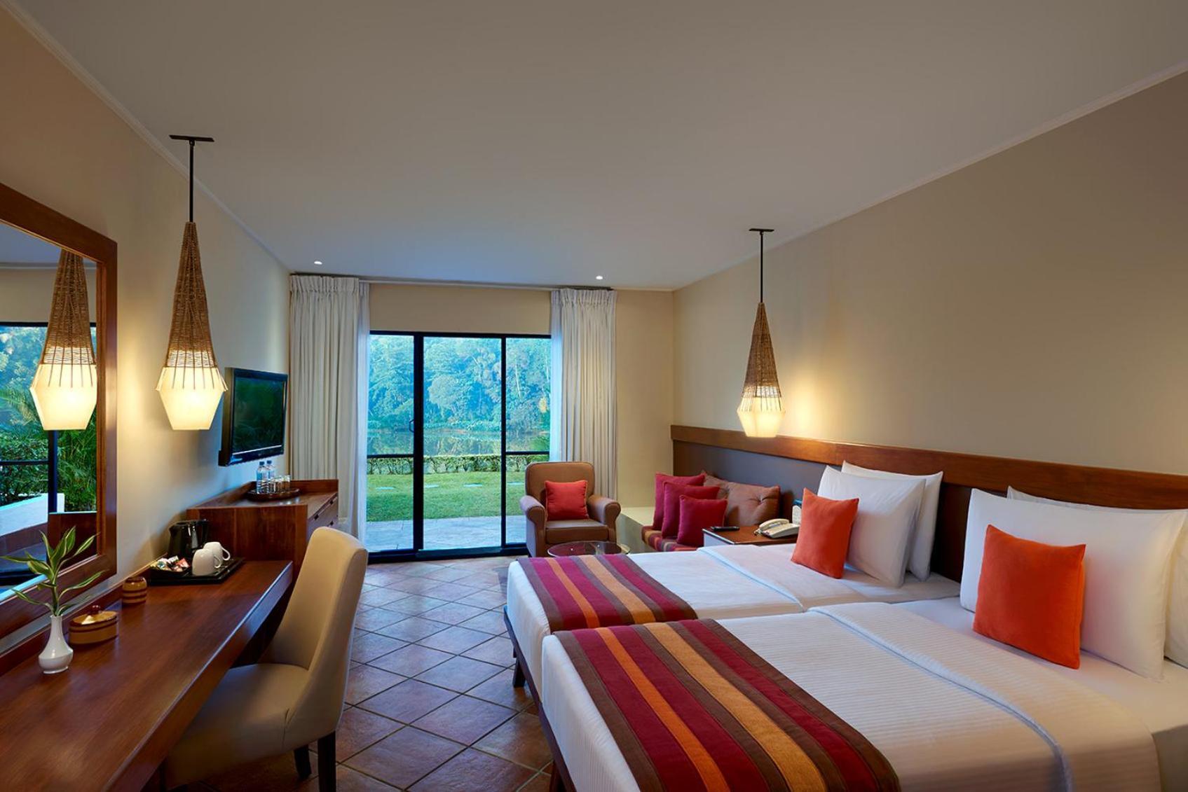 Cinnamon Citadel Hotel