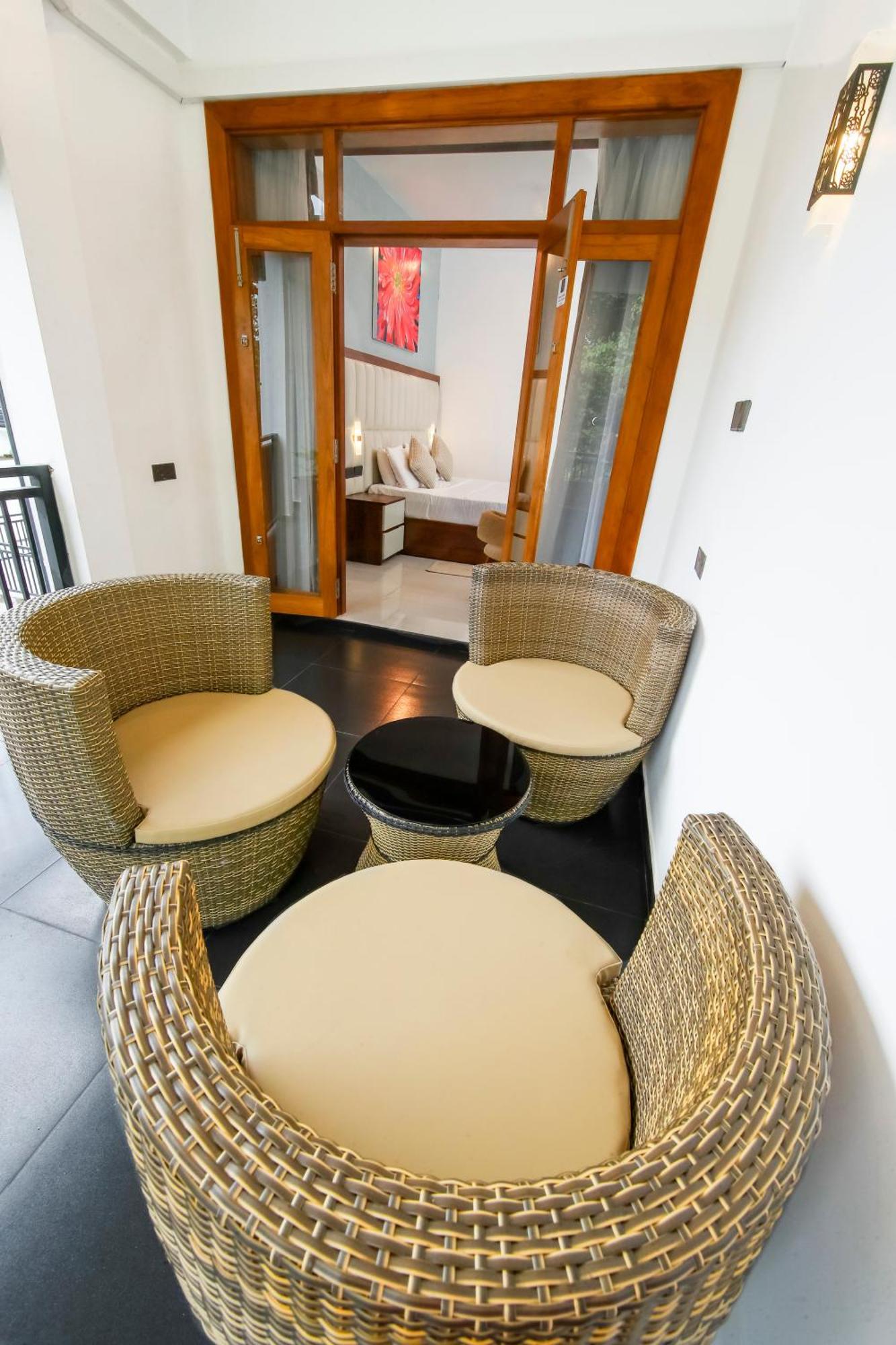 Vishwa Retreat Hotel