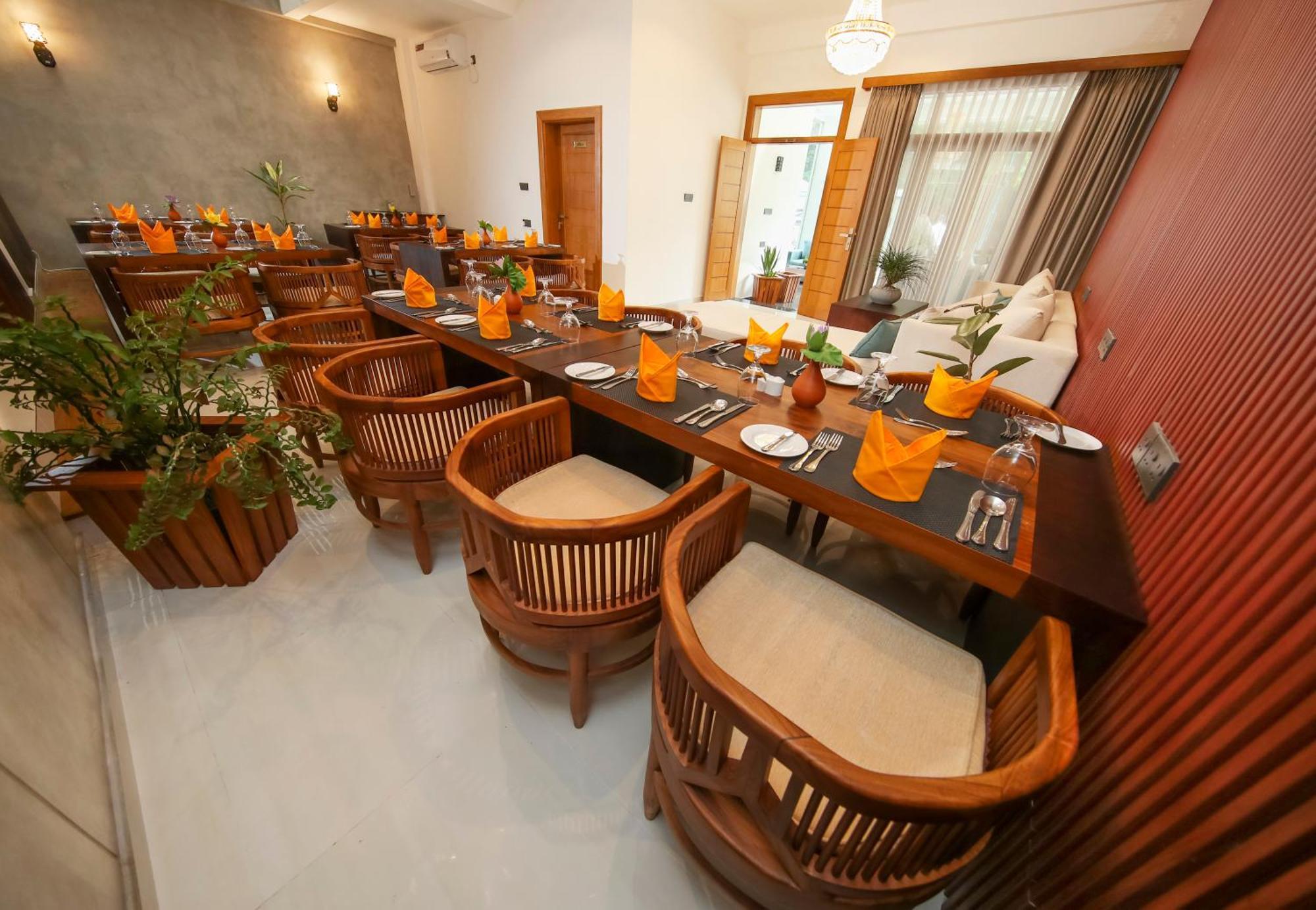 Hotel Vishwa Retreat