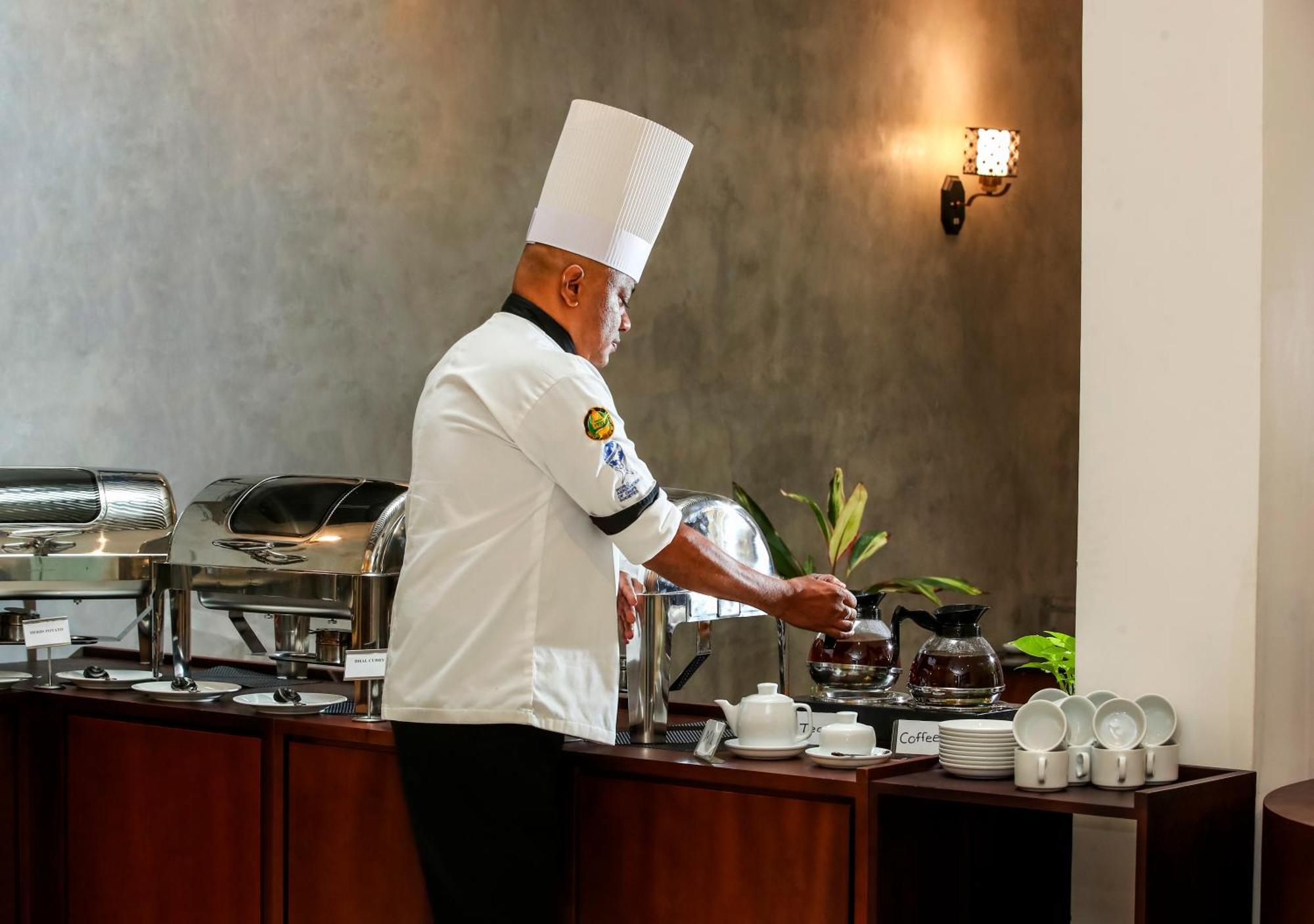 Hotel Vishwa Retreat Kandy