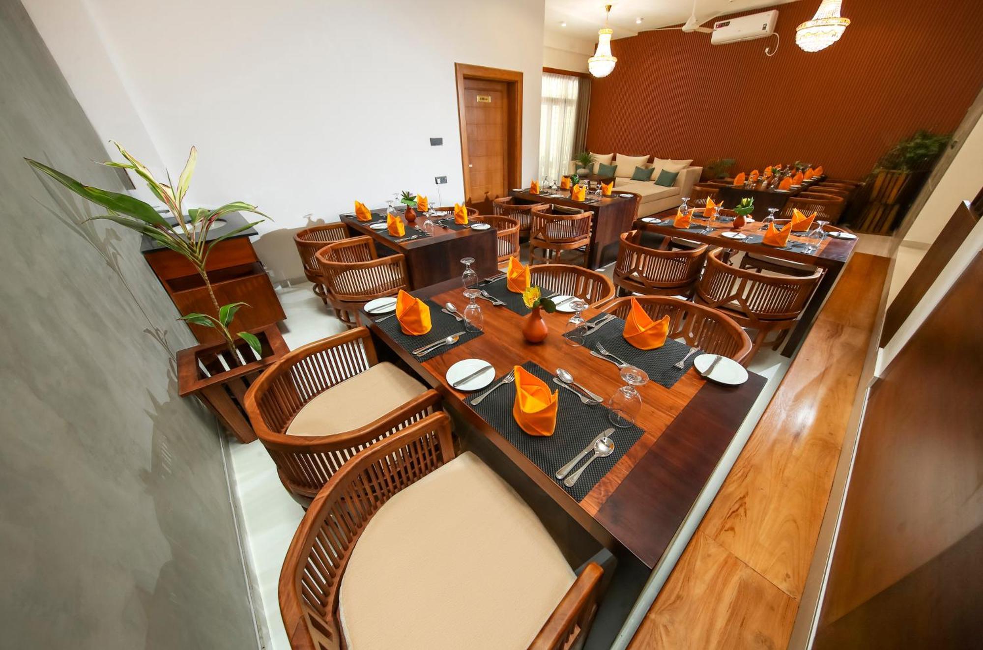 Hotel Vishwa Retreat