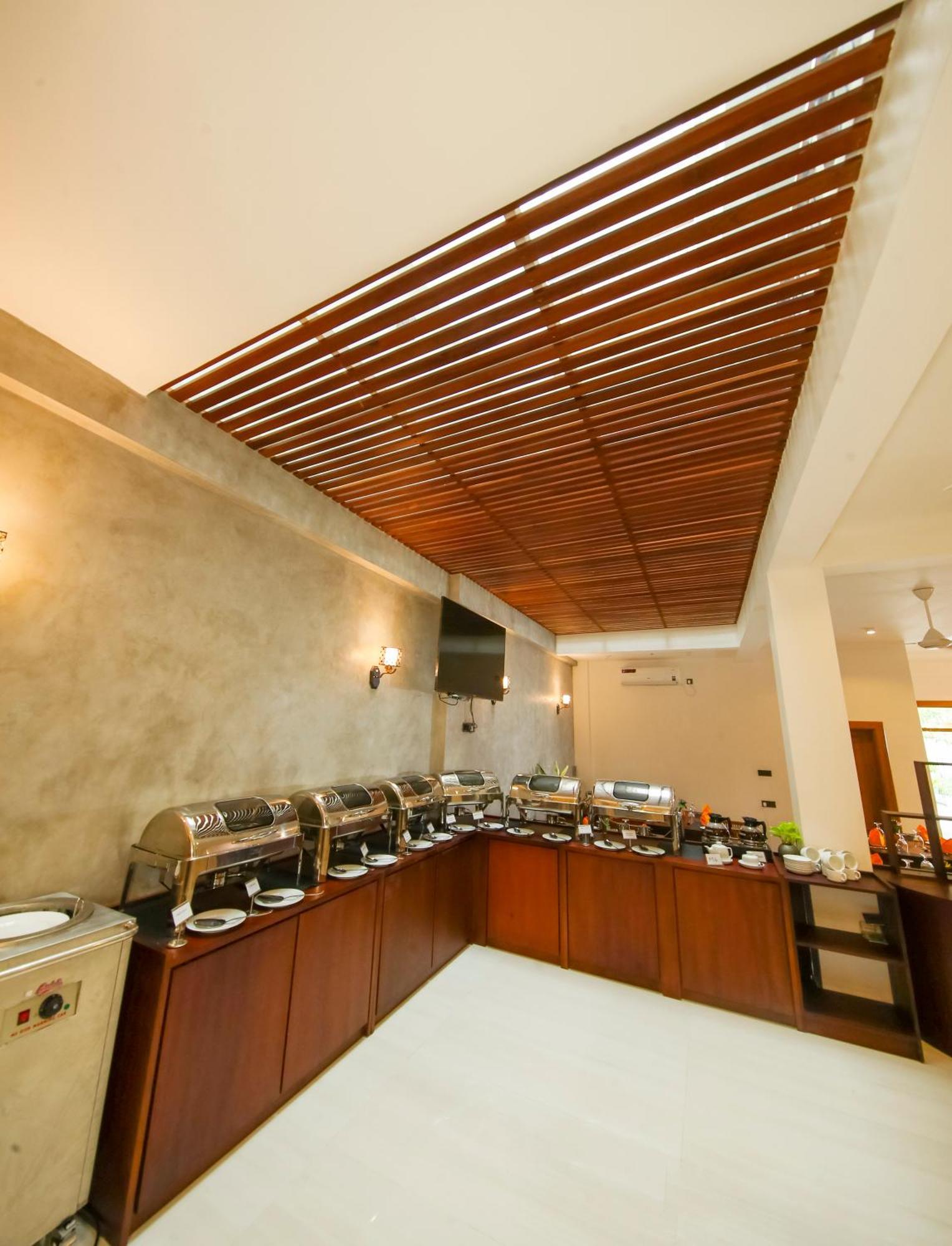 Hotel Vishwa Retreat