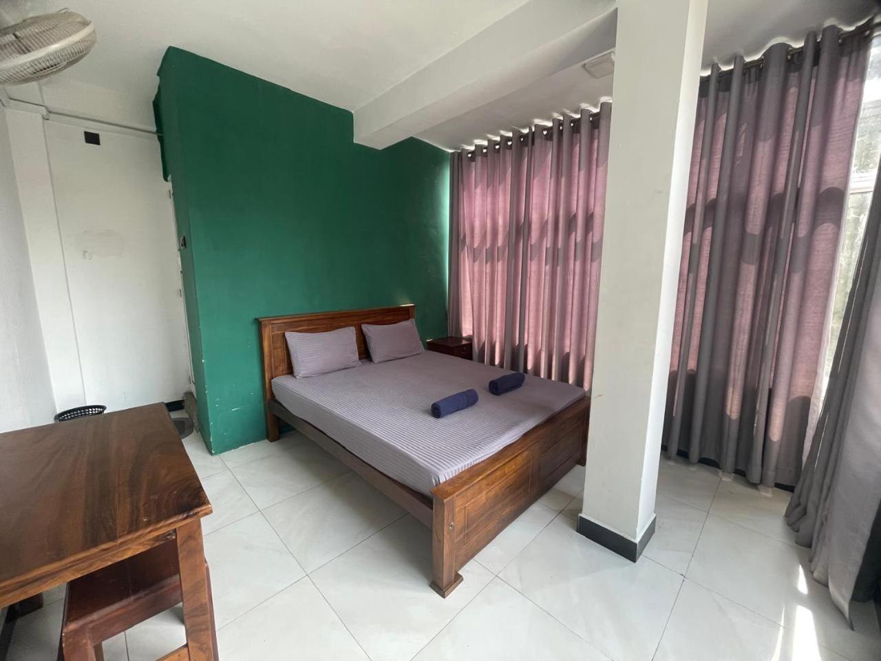 Tower Hotel Kandy