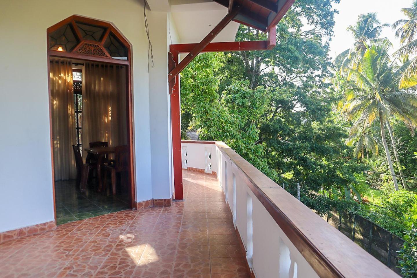 68 * Kandy