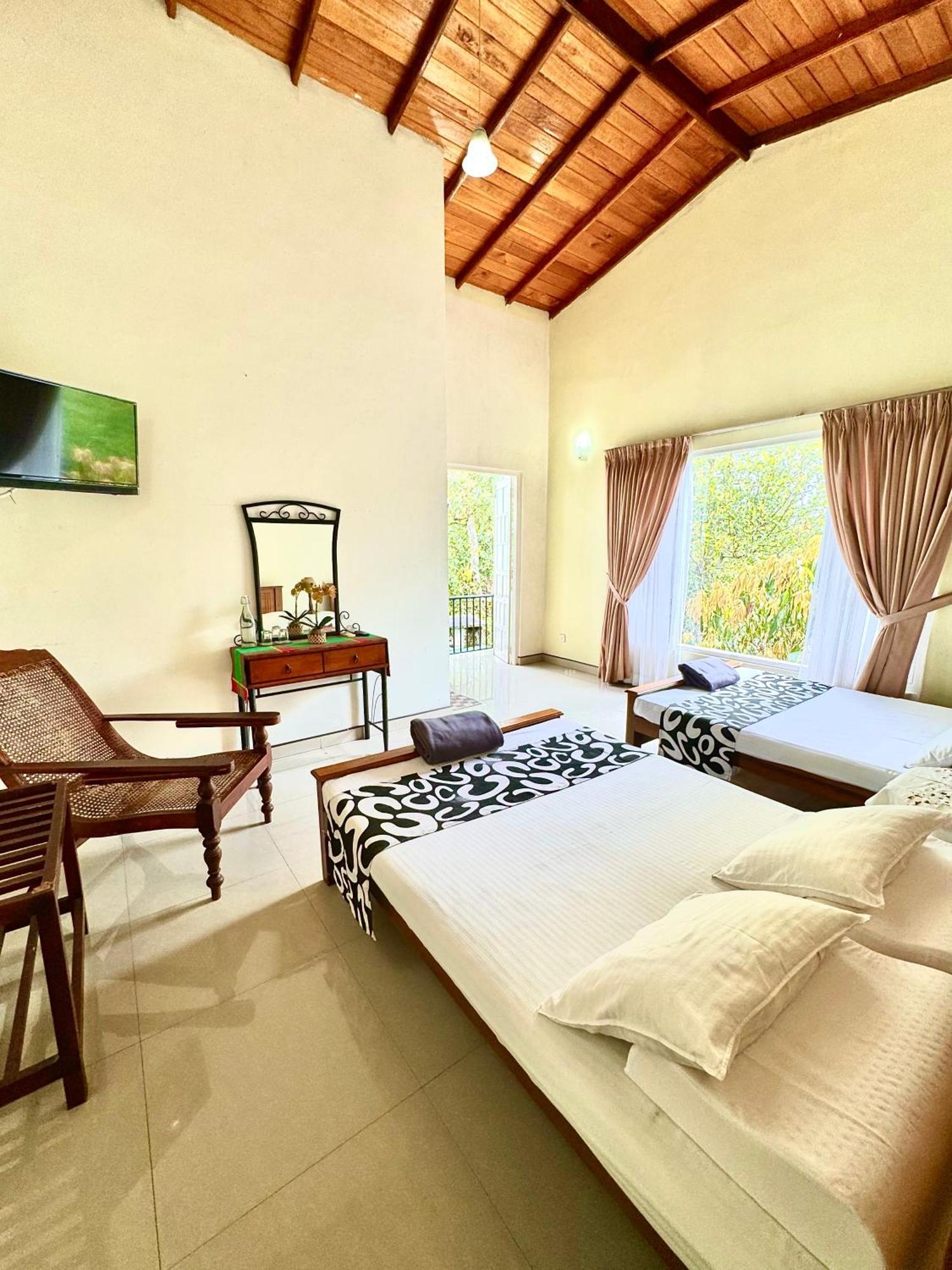Hanthana Homestay *