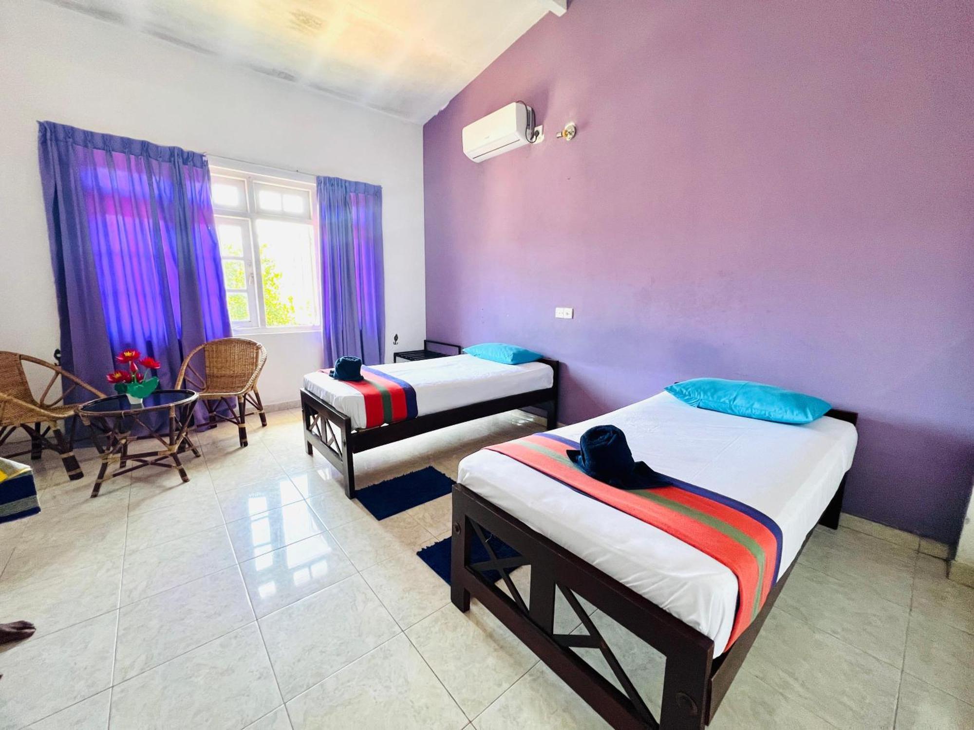 New Blue Mount View Hotel *