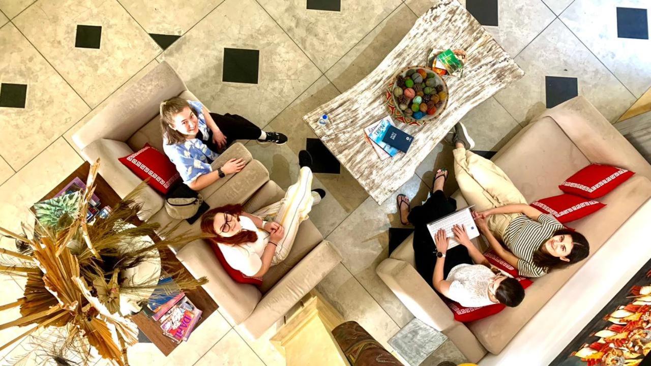 Hotel Gangula 3*