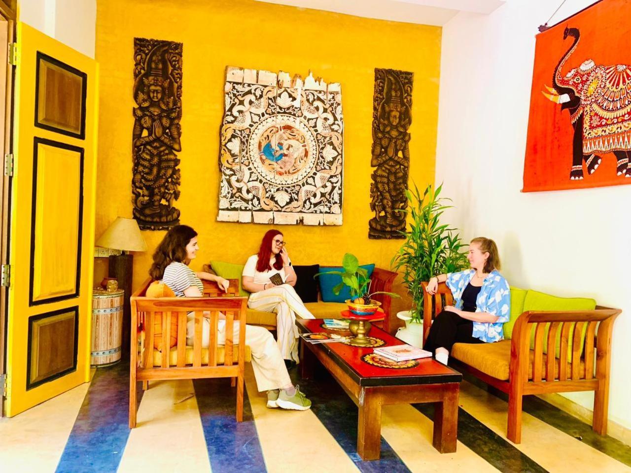 Gangula Hotel 3*