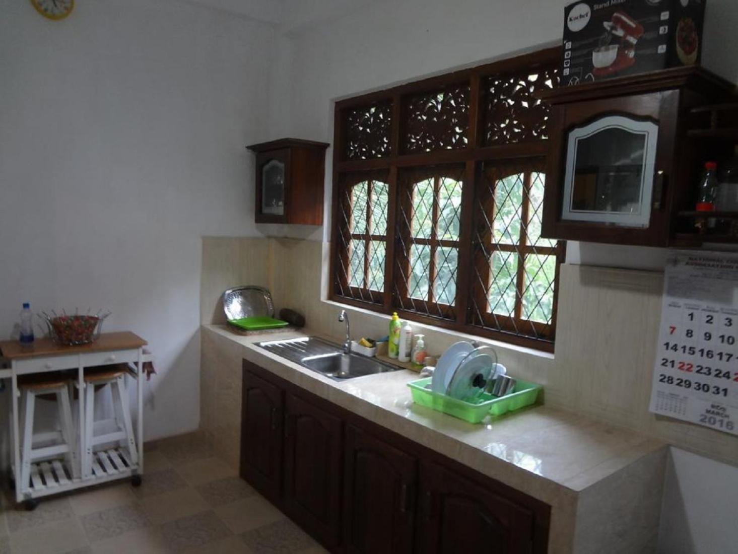 Birds Hill Guest house *