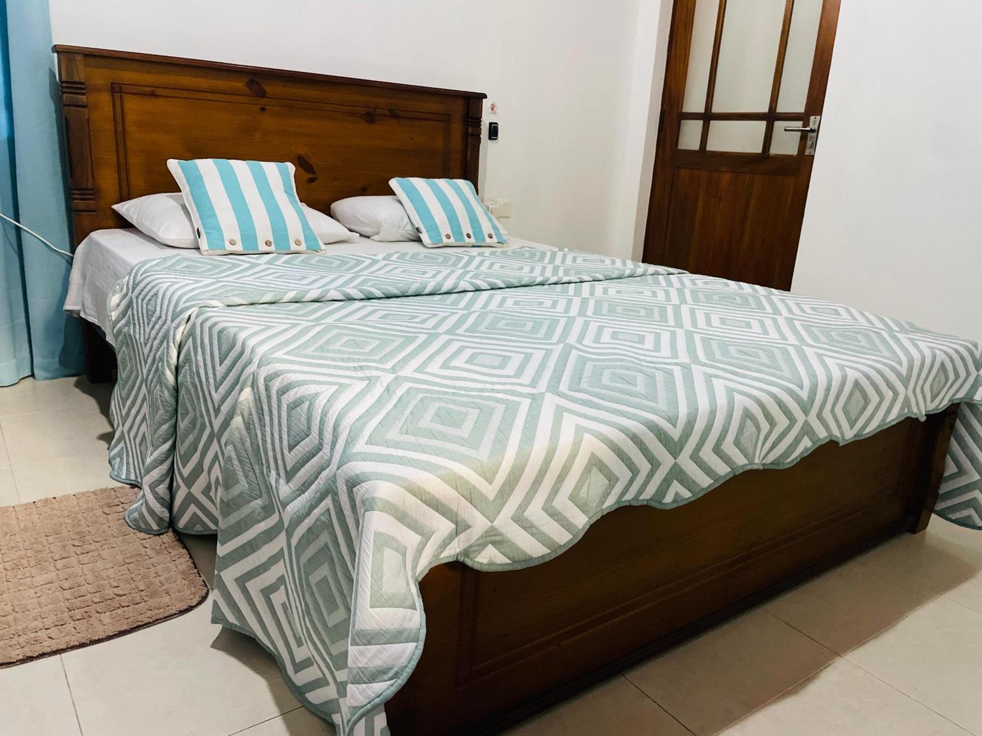 Homestay Unique *