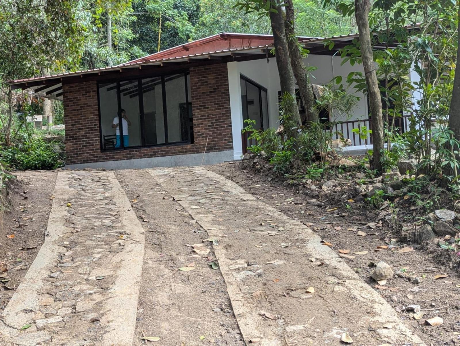 Hostel Manudi *