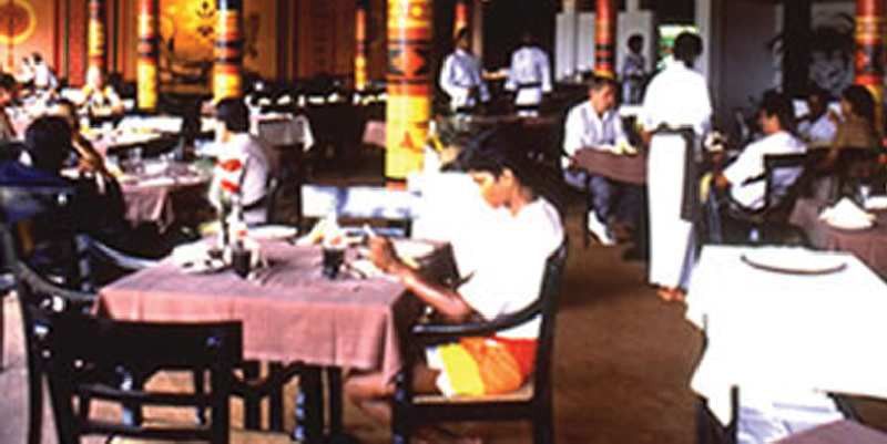 Hilltop Hotel Kandy