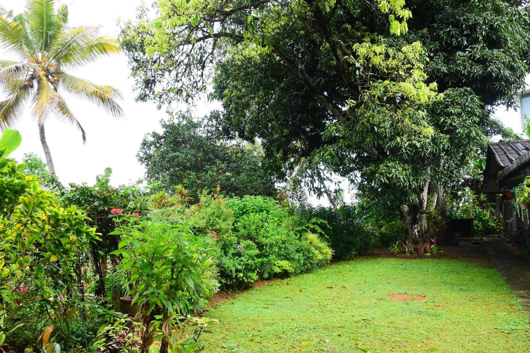Bed & Breakfast Garden Retreat