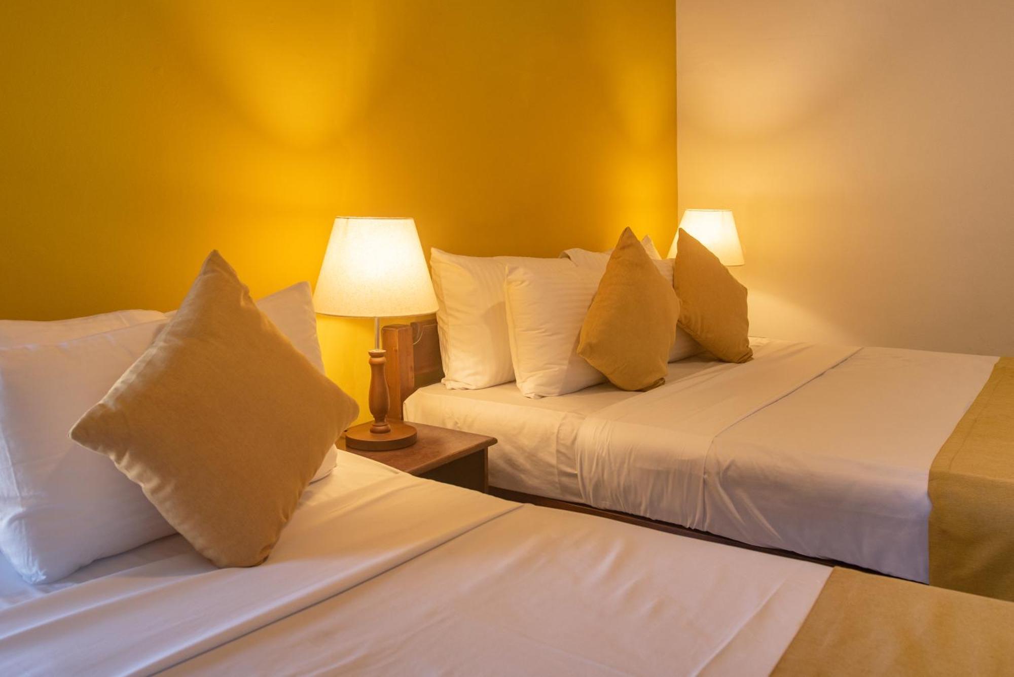 Ceyloni Residency Hotel Kandy