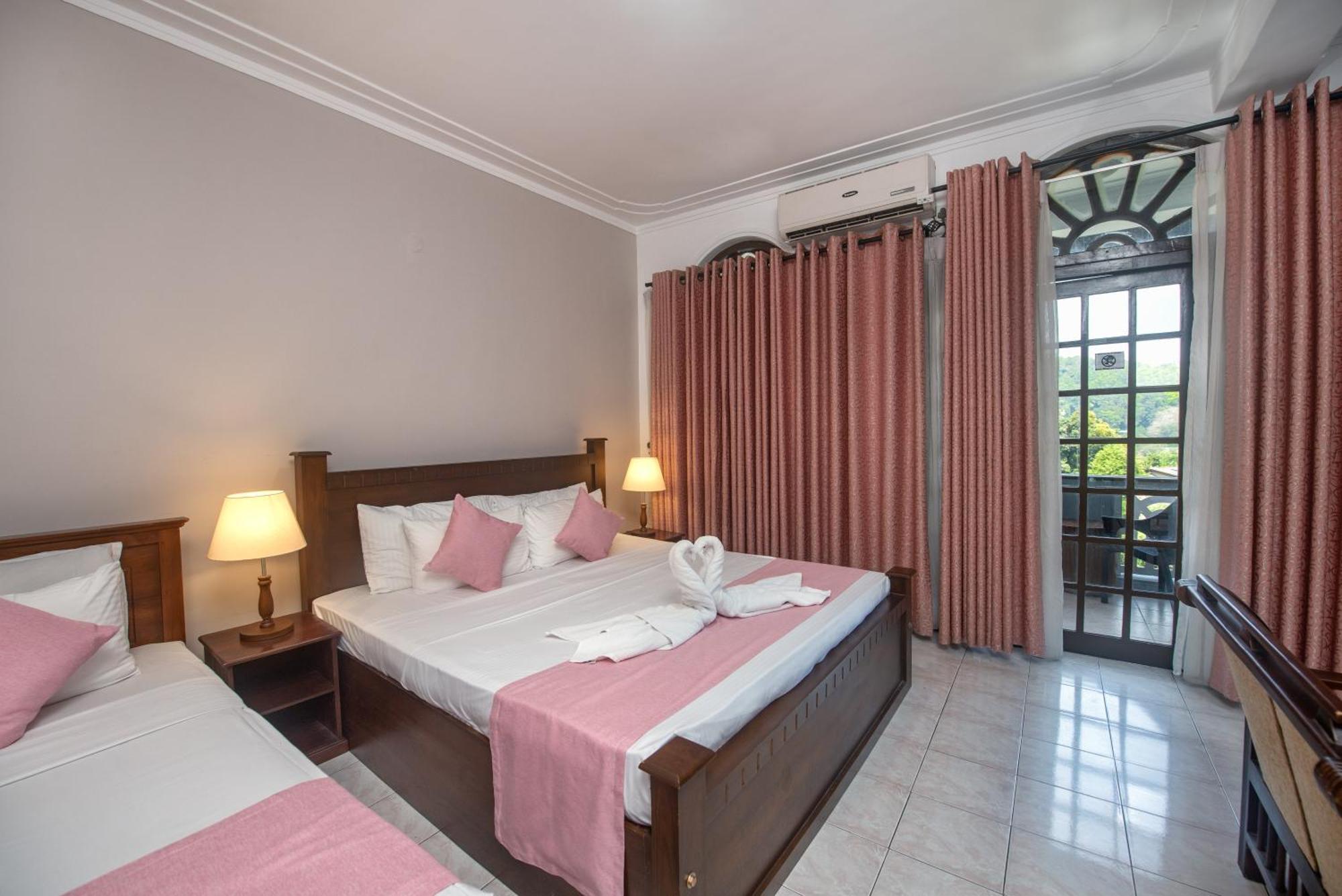 Ceyloni Residency Kandy