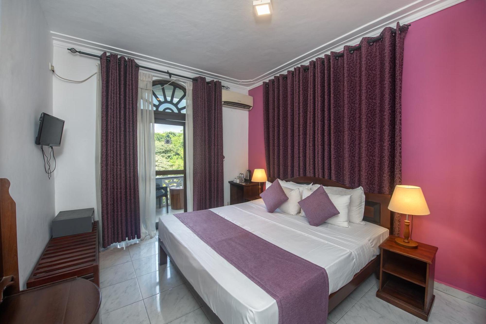 Ceyloni Residency 2*