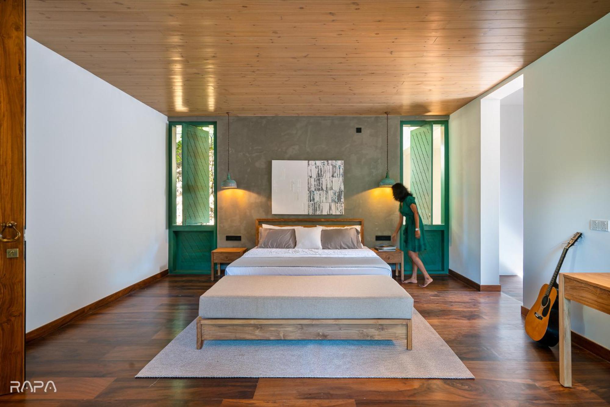 Paradise Itzu Hotel