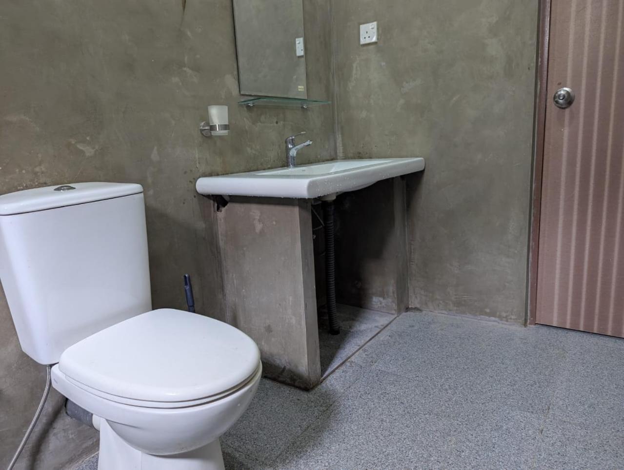 Manudi Hostel *