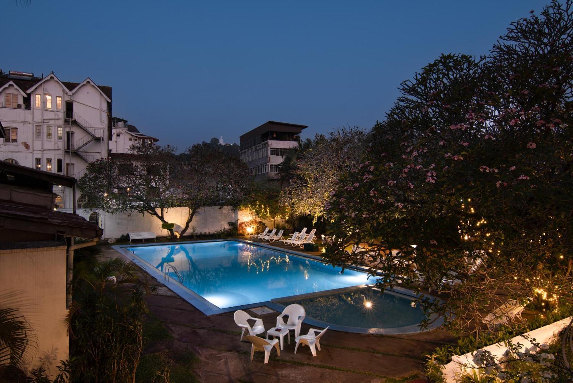 Queen's Hotel Kandy