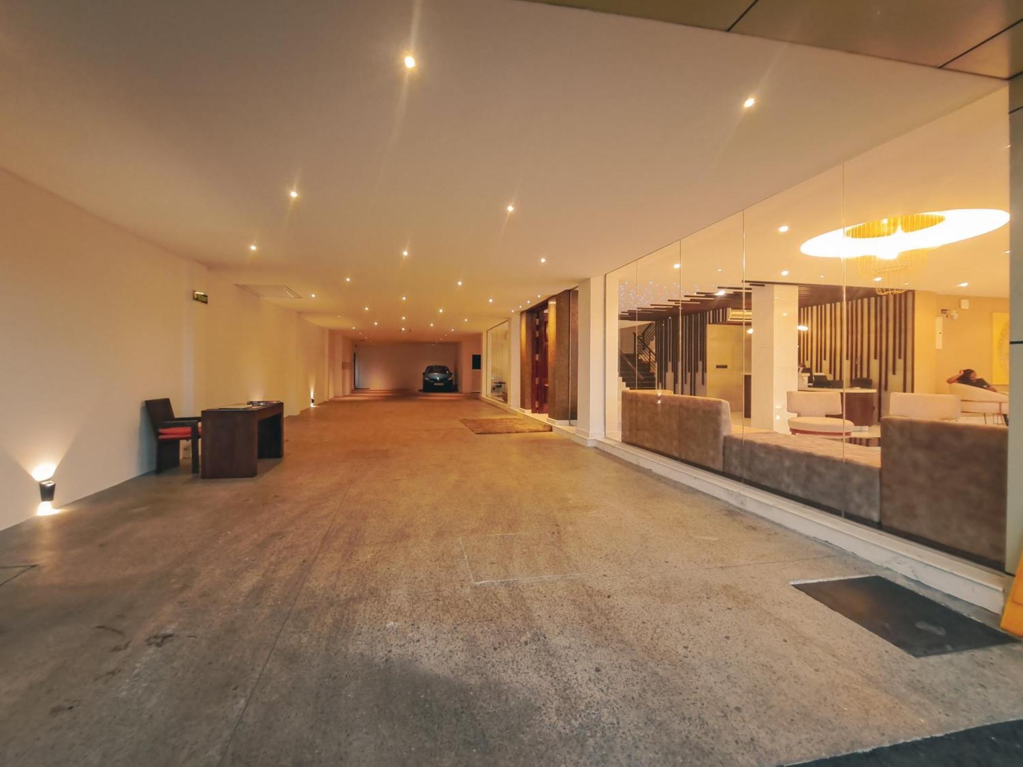 Hotel Lavendish Hills 4*