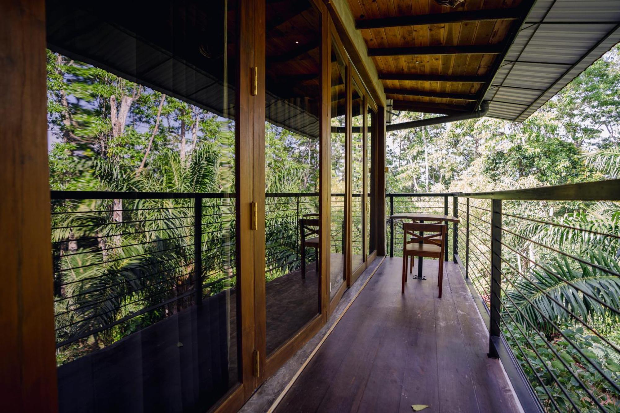 Hotel Aayu Hanthana Boutique *