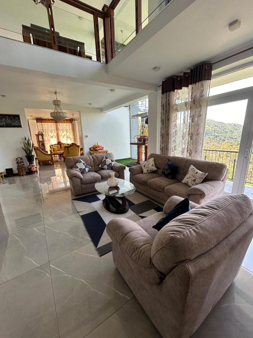 Chandani's Bed & Breakfast Kandy