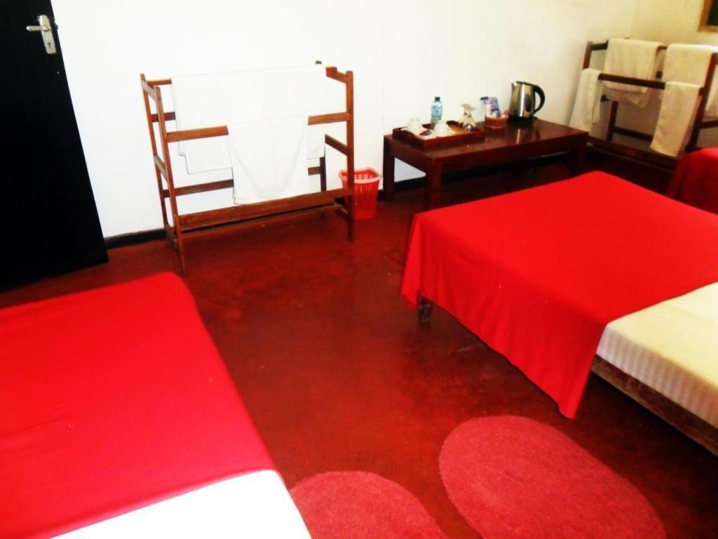 Mahaweli Regent 3* Kandy