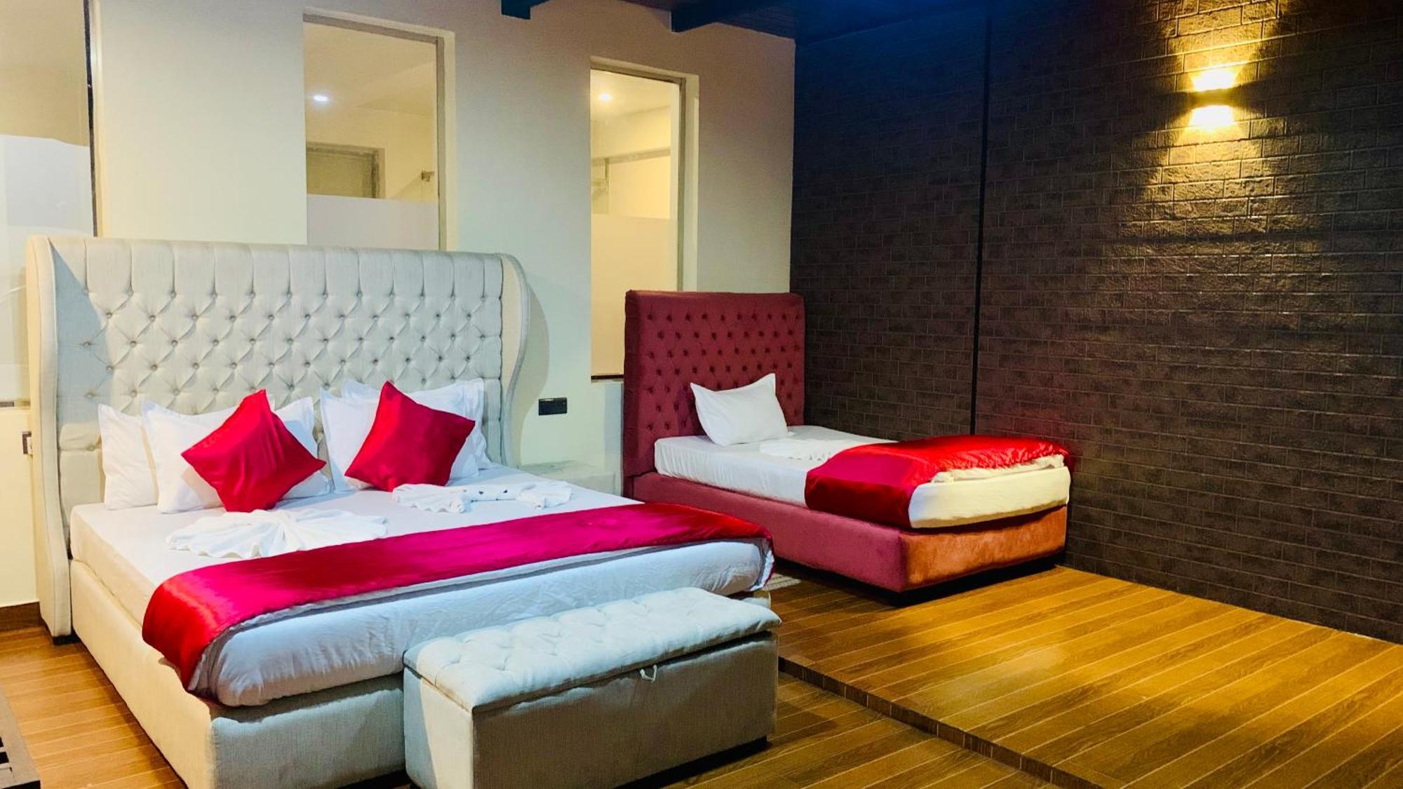 Royal Retreat ,kandy Country house