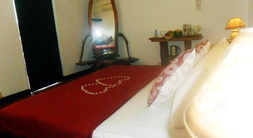 Hotel Mahaweli Regent Kandy
